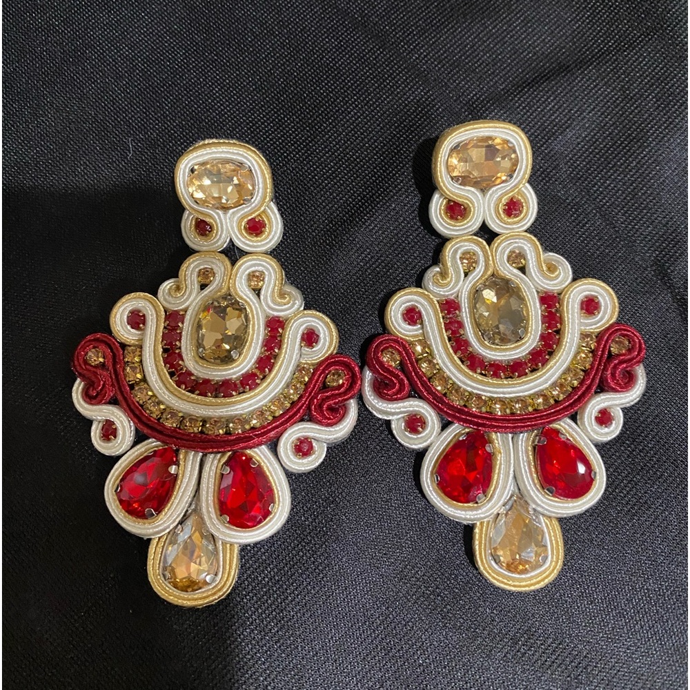 Earrings - Picture 3 of 4